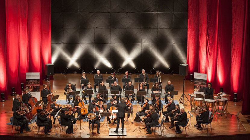 Dutch Conductor, Palestinian Orchestra strike a hopeful chord with symphonic start to 2017 ...